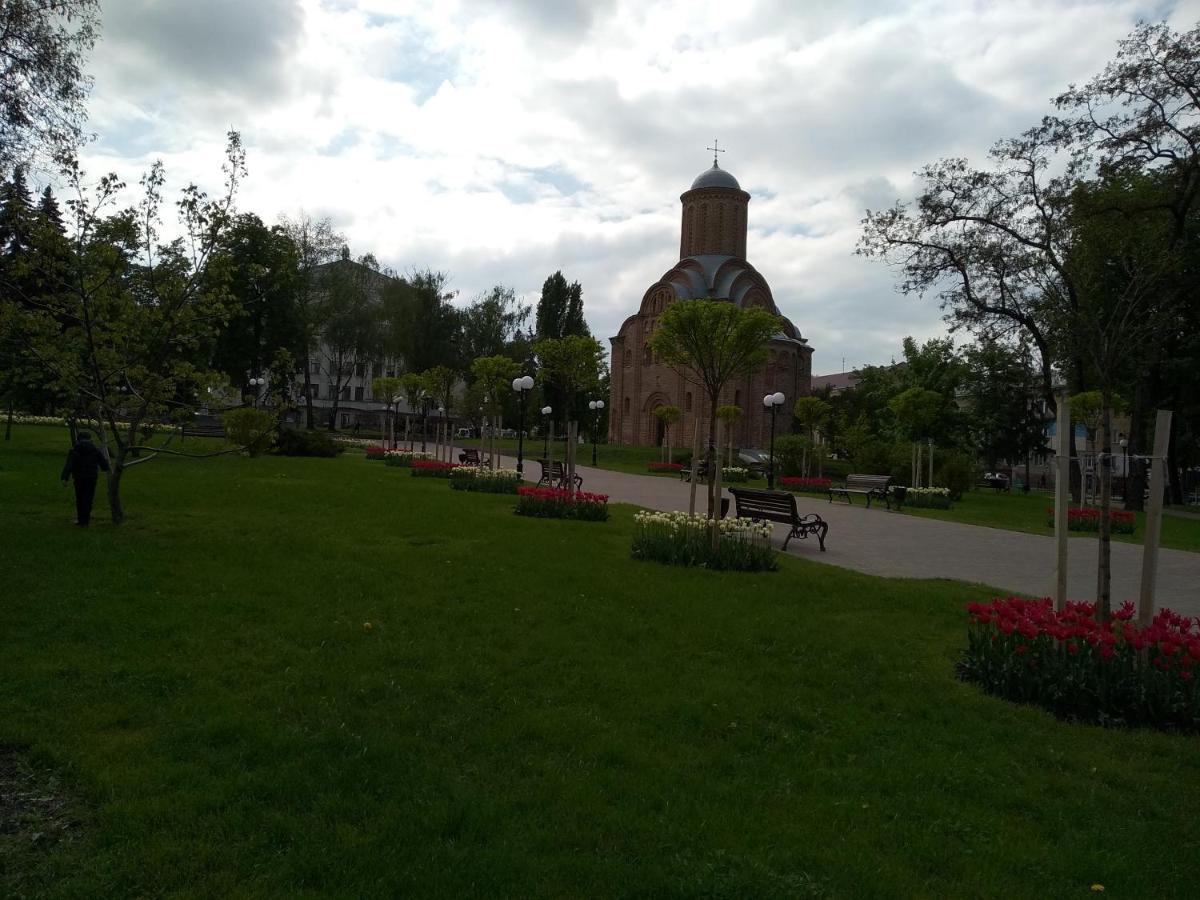 Luxuri * Chernihiv